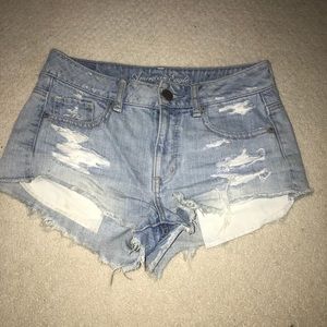 american eagle light wash jean shorts